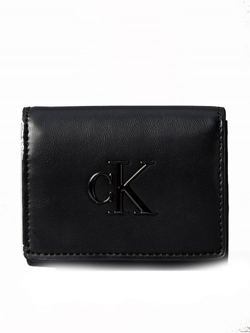 RAISED CK MEDIUM BIFOLD